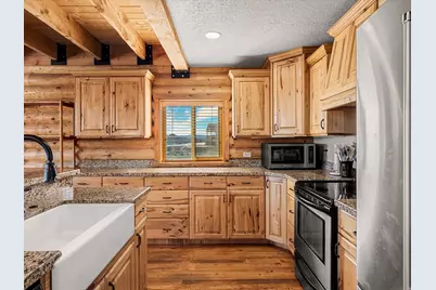 2372 S Hidaway Cir, Garden City, UT 84028 - Photo 16