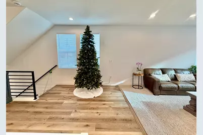 545 E 7215 S, Midvale, UT 84047 - Photo 4