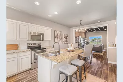 446 W Amber Glow Ln, Draper, UT 84020 - Photo 10