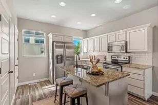 446 W Amber Glow Ln, Draper, UT 84020 - Photo 10