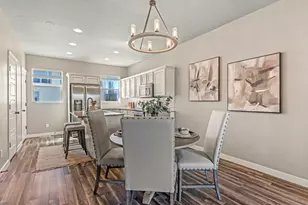 446 W Amber Glow Ln, Draper, UT 84020 - Photo 8