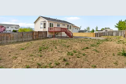 804 N 310 E, Tooele, UT 84074 - Photo 36