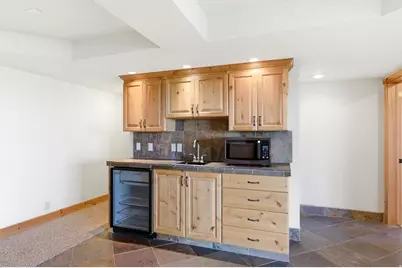 8 Altawood Dr S, Sandy, UT 84092 - Photo 62