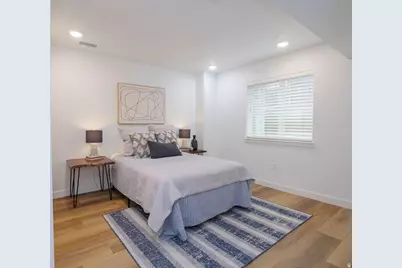 1032 E 400 #309B, Salt Lake City, UT 84102 - Photo 8