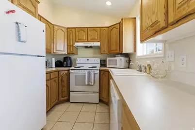 619 E 1st S S #A/B, Preston, ID 83263 - Photo 6