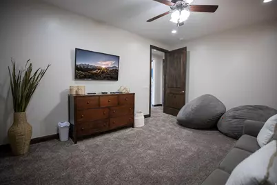2009 N Coral Ridge Dr, Washington, UT 84780 - Photo 30