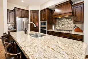 2009 N Coral Ridge Dr, Washington, UT 84780 - Photo 4