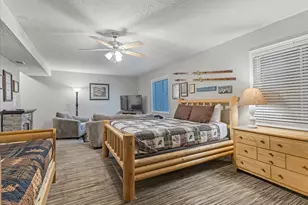 3576 E Rustic Spring Ln S, Cottonwood Heights, UT 84121 - Photo 20