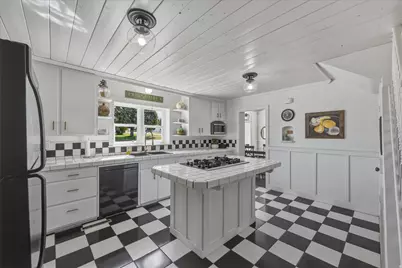 295 E 100 N, Mount Pleasant, UT 84647 - Photo 8