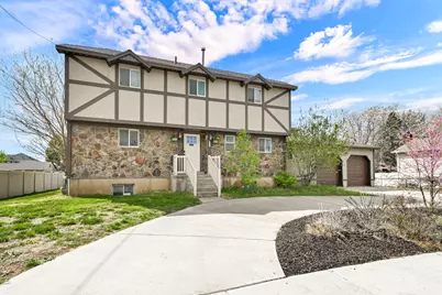 2195 W 800 N, West Point, UT 84015 - Photo 2