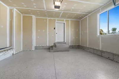 535 W 300 N, Hyrum, UT 84319 - Photo 38