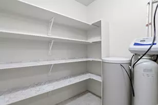 864 W 1840 S, Syracuse, UT 84075 - Photo 24