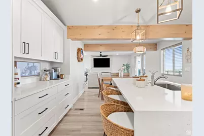 214 S 900 W, Tooele, UT 84074 - Photo 6