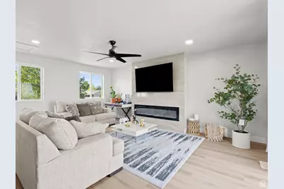 214 S 900 W, Tooele, UT 84074 - Photo 10