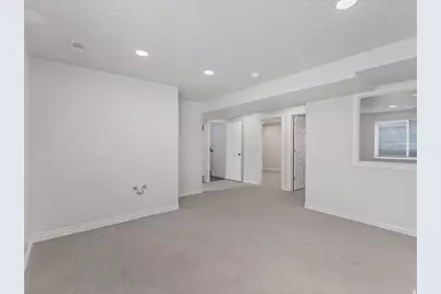 610 N Main #A, Clearfield, UT 84015 - Photo 8