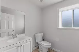 610 N Main, Clearfield, UT 84015 - Photo 8