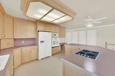 9943 S Eden View Ct Cir W, South Jordan, UT 84095 - Photo 12