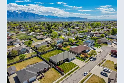 9943 S Eden View Ct Cir W, South Jordan, UT 84095 - Photo 32
