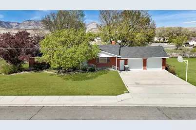 330 W Center, Orangeville, UT 84537 - Photo 34