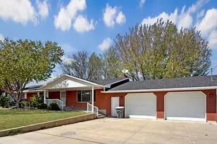 330 W Center, Orangeville, UT 84537 - Photo 2