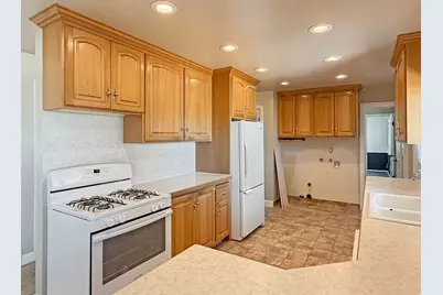 330 W Center, Orangeville, UT 84537 - Photo 6