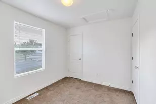 2087 E Hawthorne St N, Saratoga Springs, UT 84043 - Photo 20