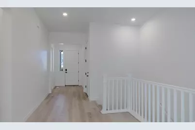 903 W Black Tail St #222, Saratoga Springs, UT 84045 - Photo 2