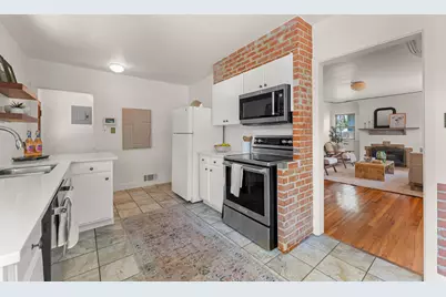 4640 S Locust Ln E, Holladay, UT 84117 - Photo 8