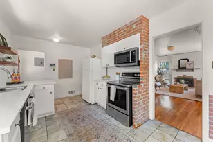 4640 S Locust Ln E, Holladay, UT 84117 - Photo 8