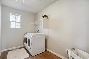 7058 N Sandstone Wy, Eagle Mountain, UT 84005 - Photo 26