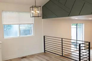 8933 S 3900 W, West Jordan, UT 84088 - Photo 32