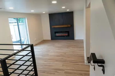 8933 S 3900 W, West Jordan, UT 84088 - Photo 34