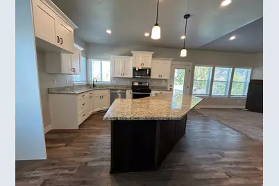 762 W 850 N, Brigham City, UT 84302 - Photo 6