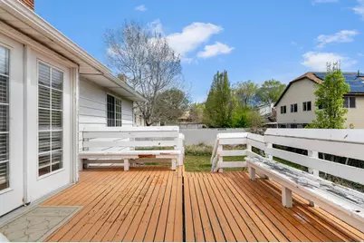 1822 E 9800 S, Sandy, UT 84092 - Photo 36