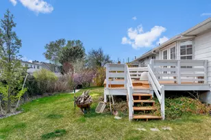 1822 E 9800 S, Sandy, UT 84092 - Photo 38