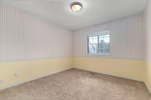 1822 E 9800 S, Sandy, UT 84092 - Photo 32