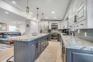 1697 E Bunkerhill Rd E, Holladay, UT 84117 - Photo 12