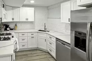 1697 E Bunkerhill Rd E, Holladay, UT 84117 - Photo 24