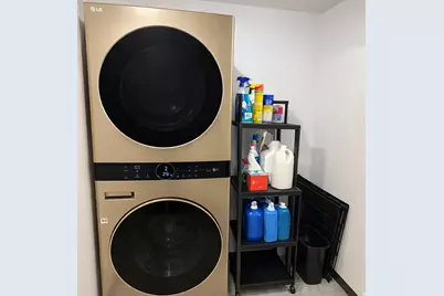 1697 E Bunkerhill Rd E, Holladay, UT 84117 - Photo 30