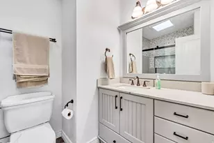 1697 E Bunkerhill Rd E, Holladay, UT 84117 - Photo 22