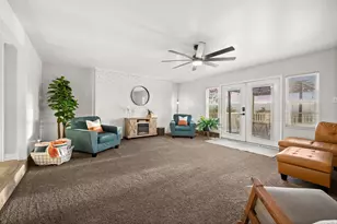 9750 S Indian Dr, Sandy, UT 84092 - Photo 28