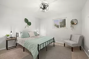 9750 S Indian Dr, Sandy, UT 84092 - Photo 22