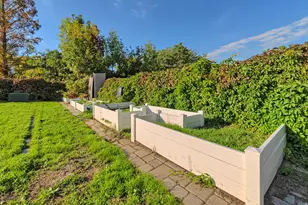 3246 W Royalwood Dr, Taylorsville, UT 84129 - Photo 10