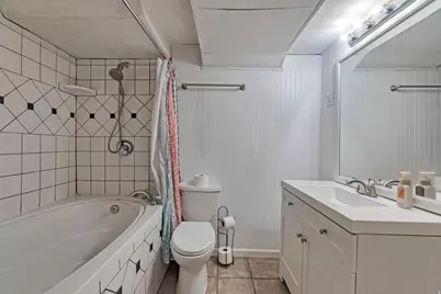 3246 W Royalwood Dr, Taylorsville, UT 84129 - Photo 24