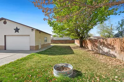 2857 W 8200 S, West Jordan, UT 84088 - Photo 26