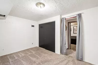 2857 W 8200 S, West Jordan, UT 84088 - Photo 20