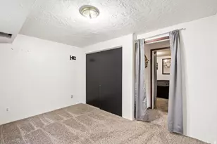 2857 W 8200 S, West Jordan, UT 84088 - Photo 20