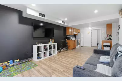 4526 S Dean Dr W, West Valley, UT 84120 - Photo 4