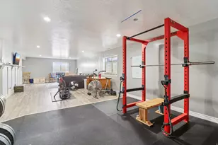 1699 W 2115 S, Syracuse, UT 84075 - Photo 30
