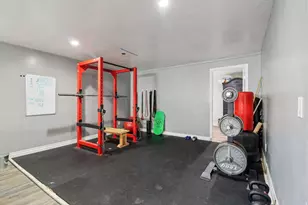 1699 W 2115 S, Syracuse, UT 84075 - Photo 28